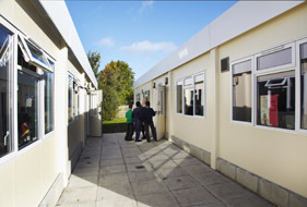Foremans recycled modular building for Avenue Primary School